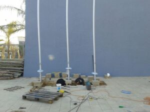 התקנת  תרני פלדה אחידים גובה  מטר בתחנת משטרה יחידת יואב בבאר שבע